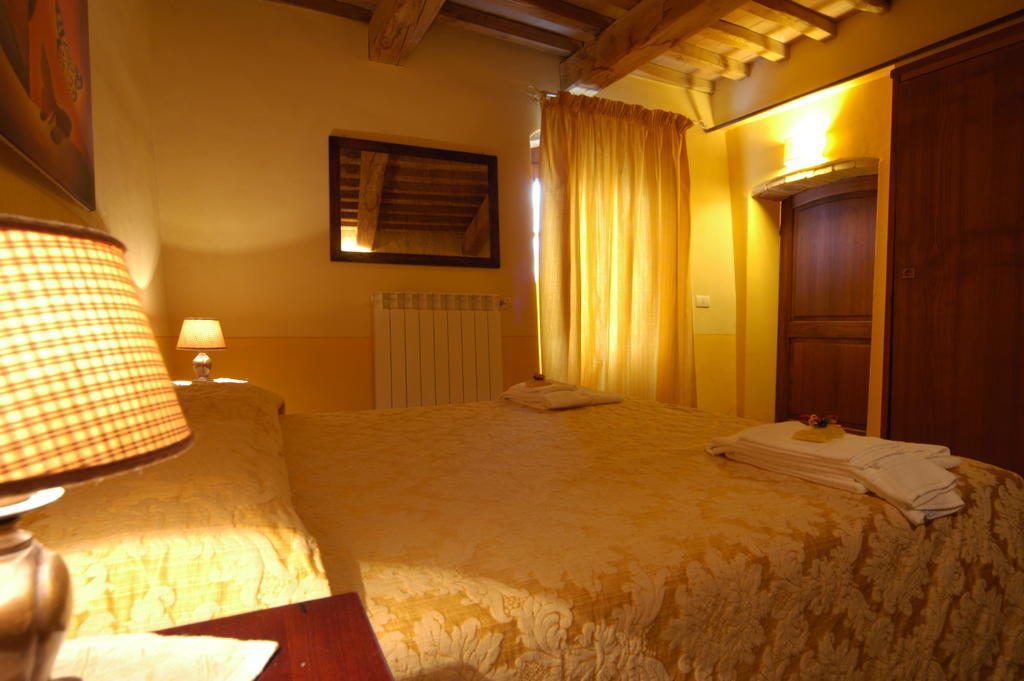 Agriturismo Podere La Marronaia San Gimignano Værelse billede